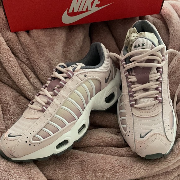 W AIR MAX TAILWIND IV 5.5 - Picture 4 of 6